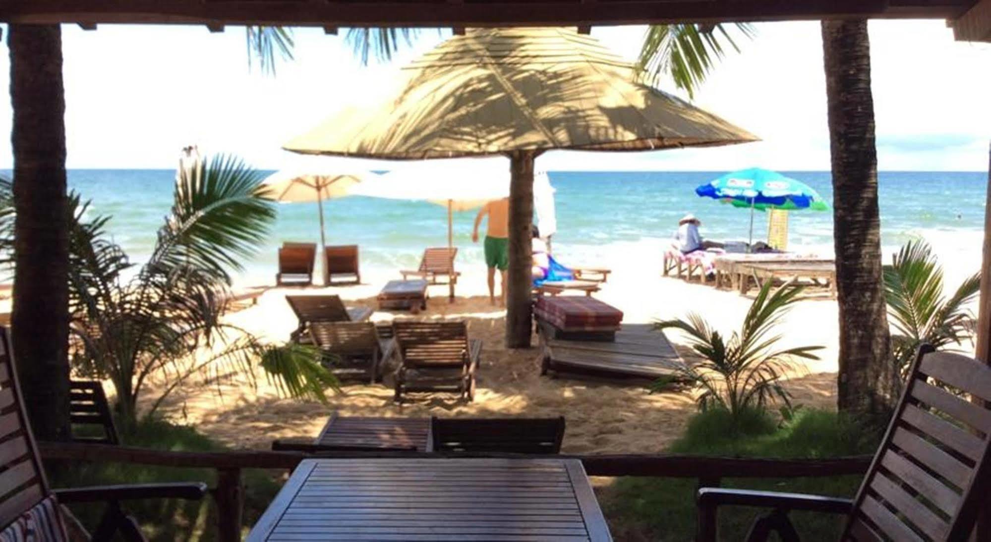 Phu Quoc Kim - Bungalow On The Beach Exterior foto
